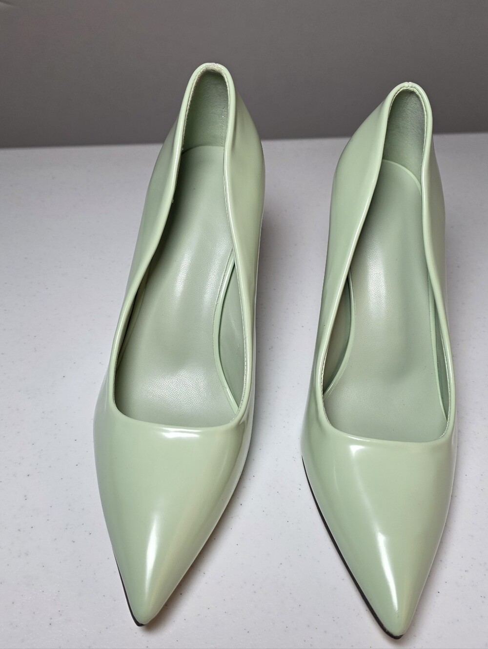 Women's Mint Green Pointed Toe Pumps